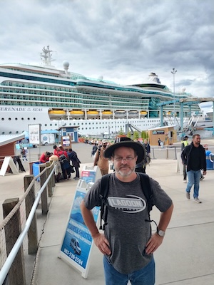 Cruise ship